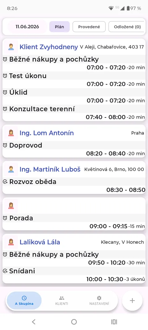 Plán dne v mobilní aplikaci pro pečovatelky